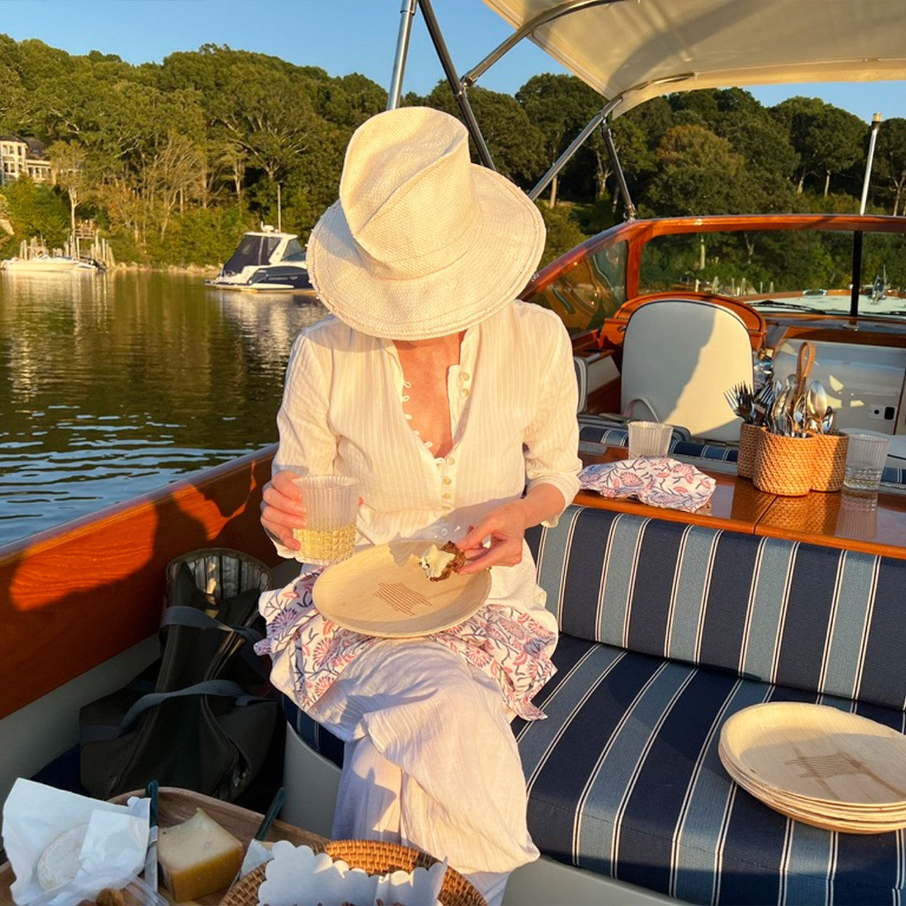 Entertain On Your Boat or Yacht Tastefully & Sustainably