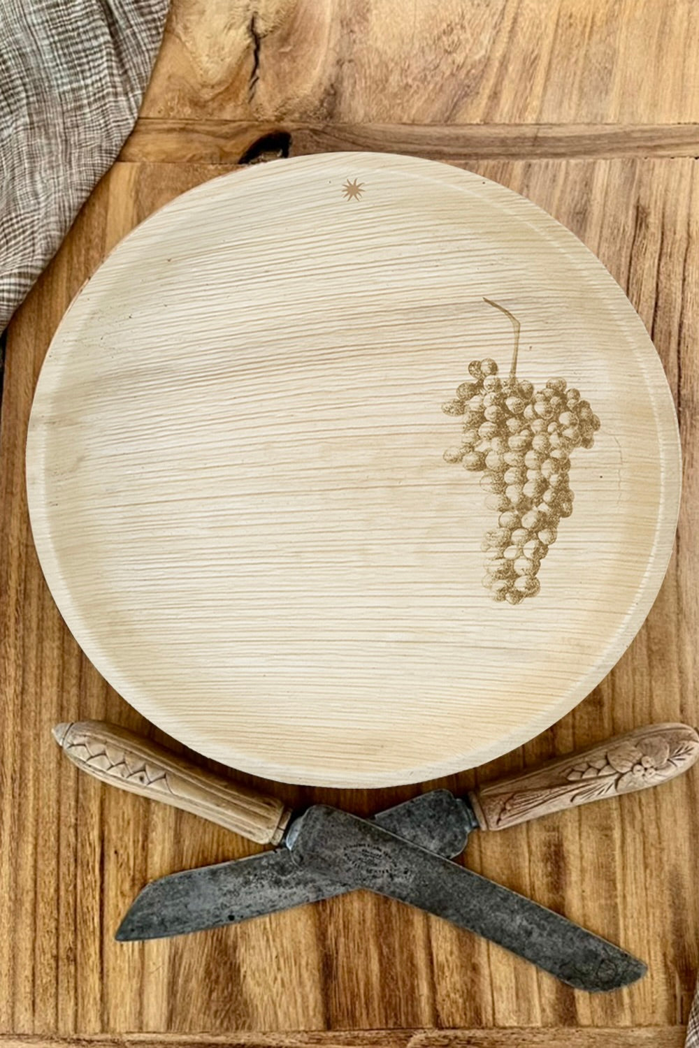 Summer Seasonal Plates - Grapes