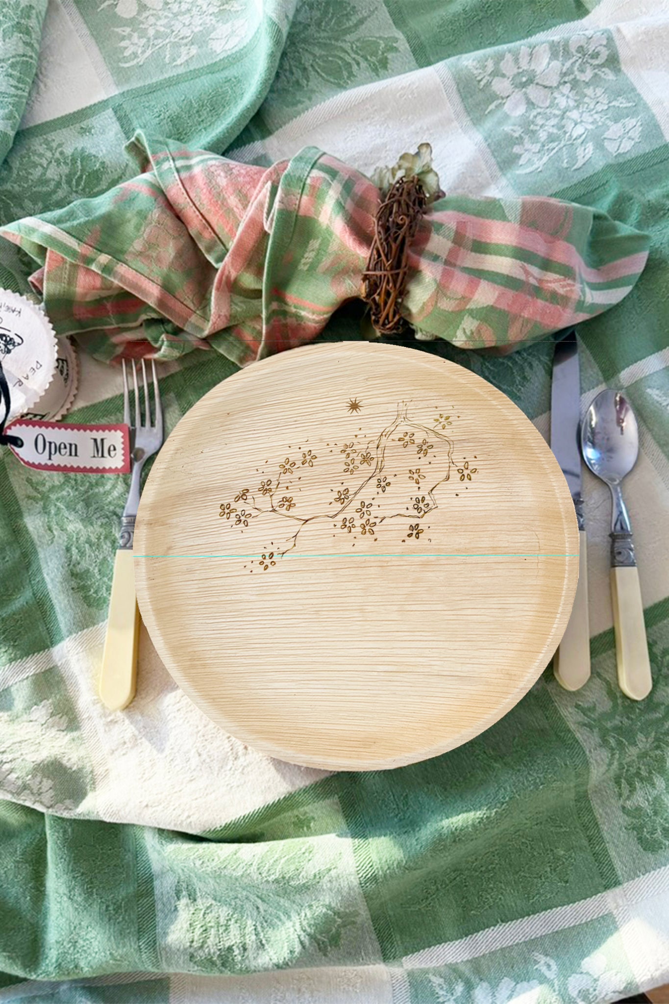 Summer Seasonal Plates - Snow in Summer