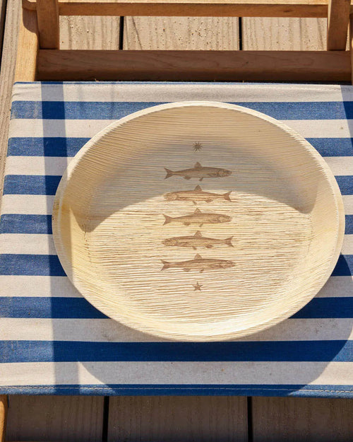 maaterra compostable palm leaf plate with stacked fish design.