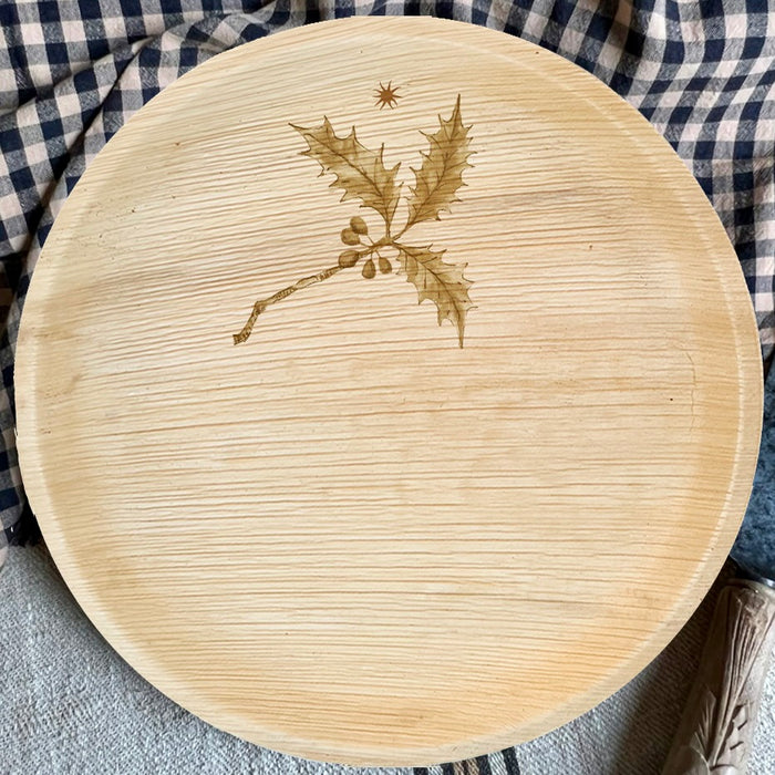 maaterra compostable palm leaf plate with holiday Holly design.