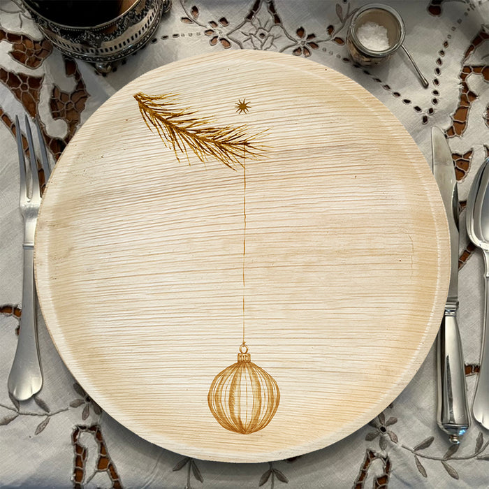 maaterra compostable palm leaf plate with holiday Ornament design.