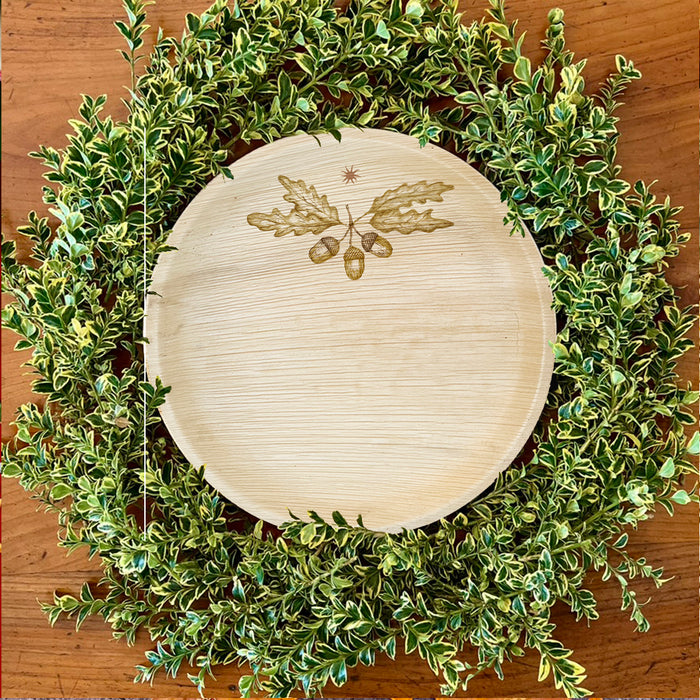 maaterra compostable palm leaf plate with Acorns design with flower wreath