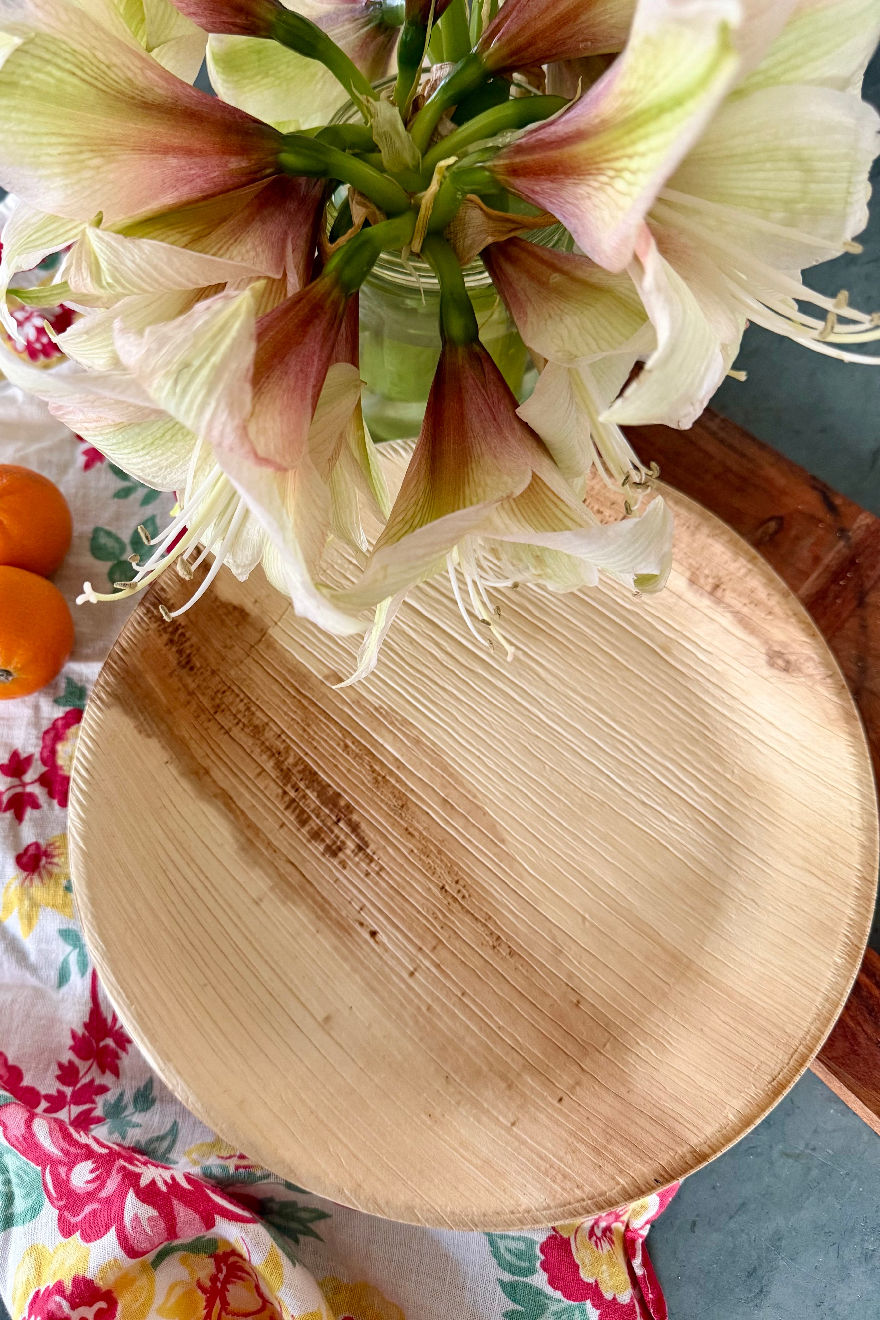 maaterra compostable palm leaf plates.